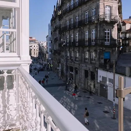Apartment Brillo De Desde La Ventana By *