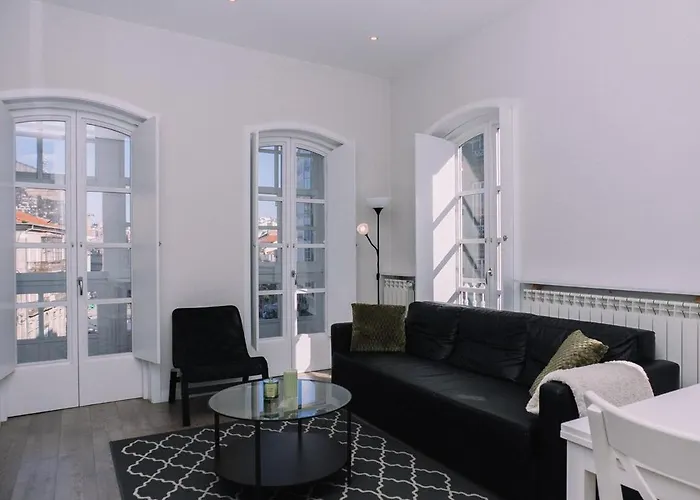 Apartment Brillo De Desde La Ventana By Vigo